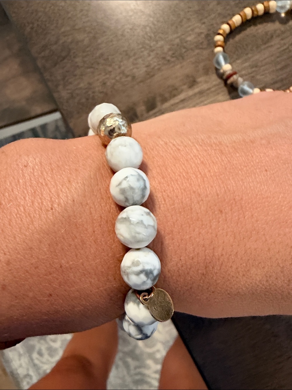 Four bracelets - Picture 2 of 6